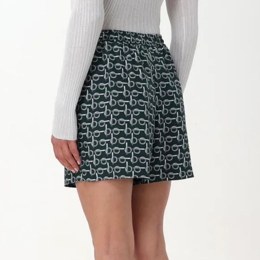 NWT Burberry Women's All-Over B-Print Silk Shorts